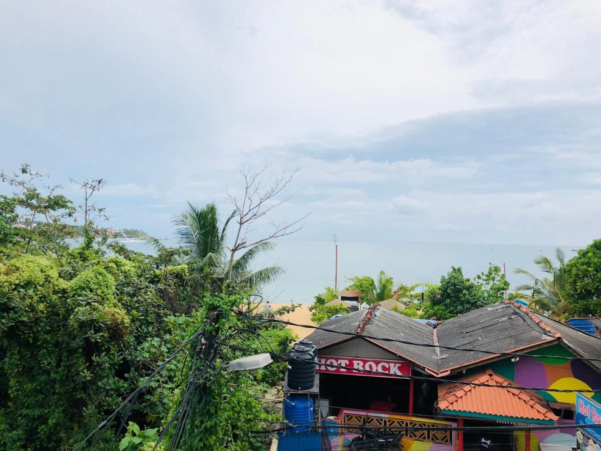 Blue Sea View Bed & Breakfast Unawatuna Exterior photo